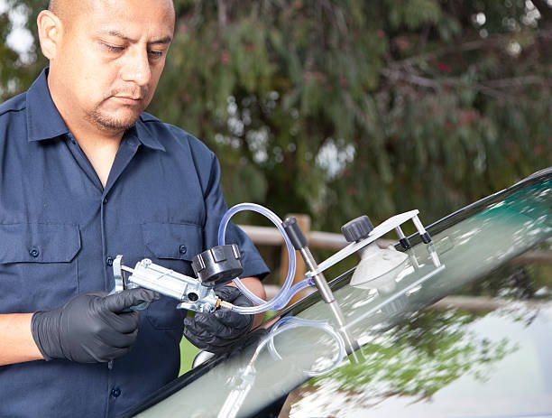 Auto Glass Repair Long Beach, CA | Same Day Free Mobile Service